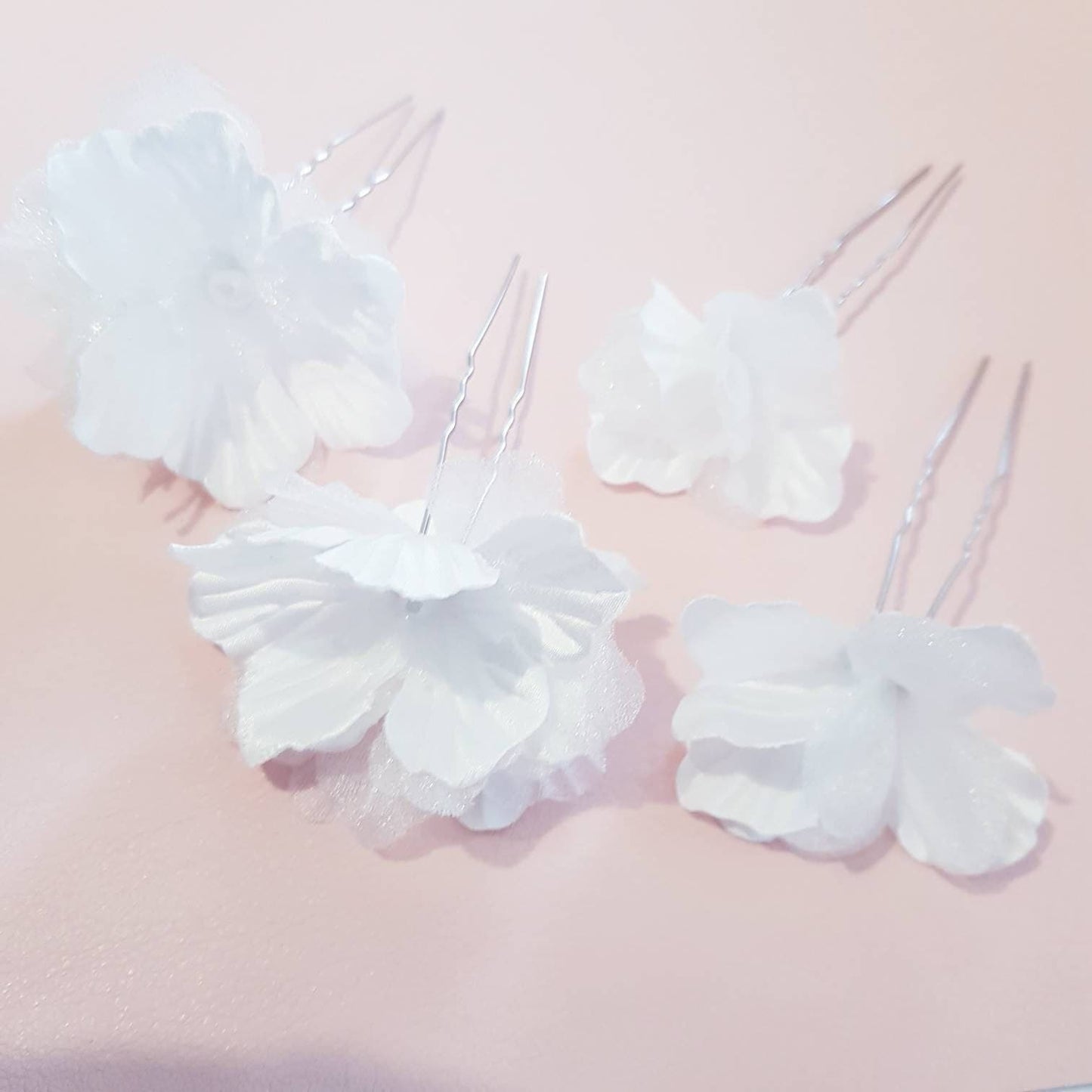 ANGE WHITE Flower Hairpins