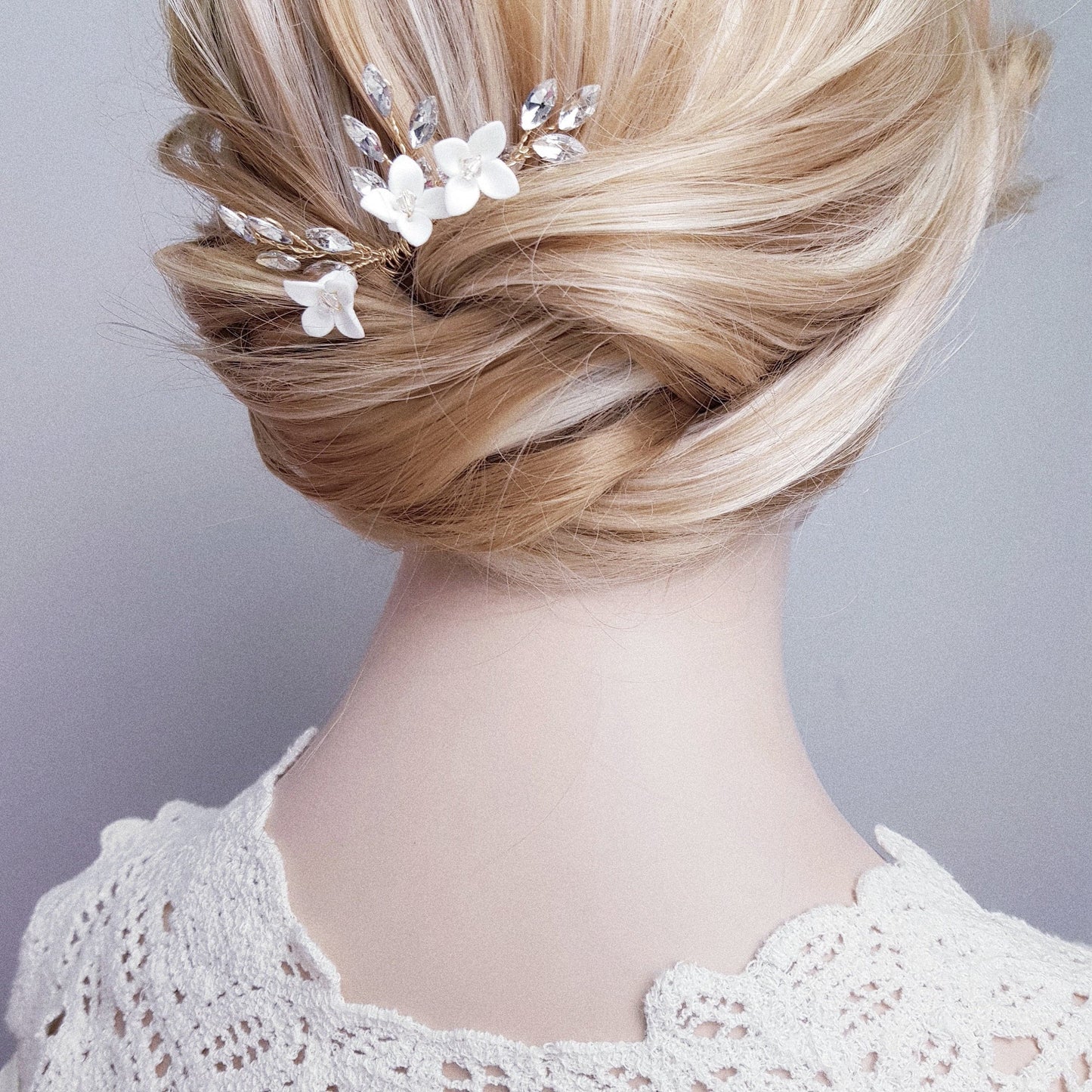 BOUTIQUEBYBRENDALEE FEUILLES BLING Haircomb hairpins small white porcelain flowers Hair Pin Headpiece Accessory gold comb hair forks picks