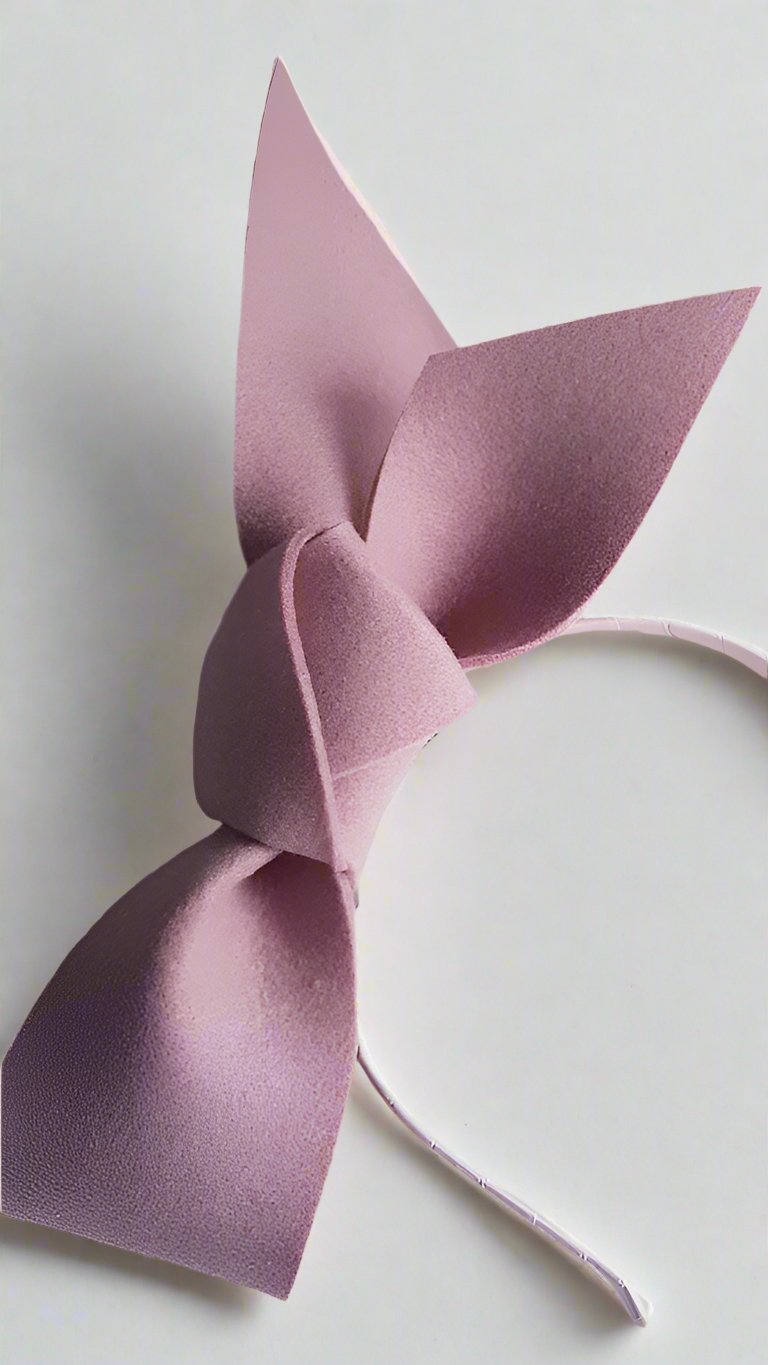 ARUM Blush Fascinator