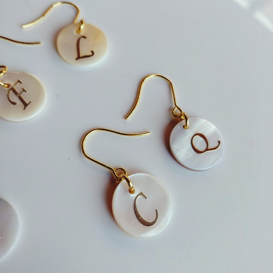 Personalised Earrings French Hooks Personalized circle drop letter accessories name gift gold stainless steel Earring hooks mother of pearl