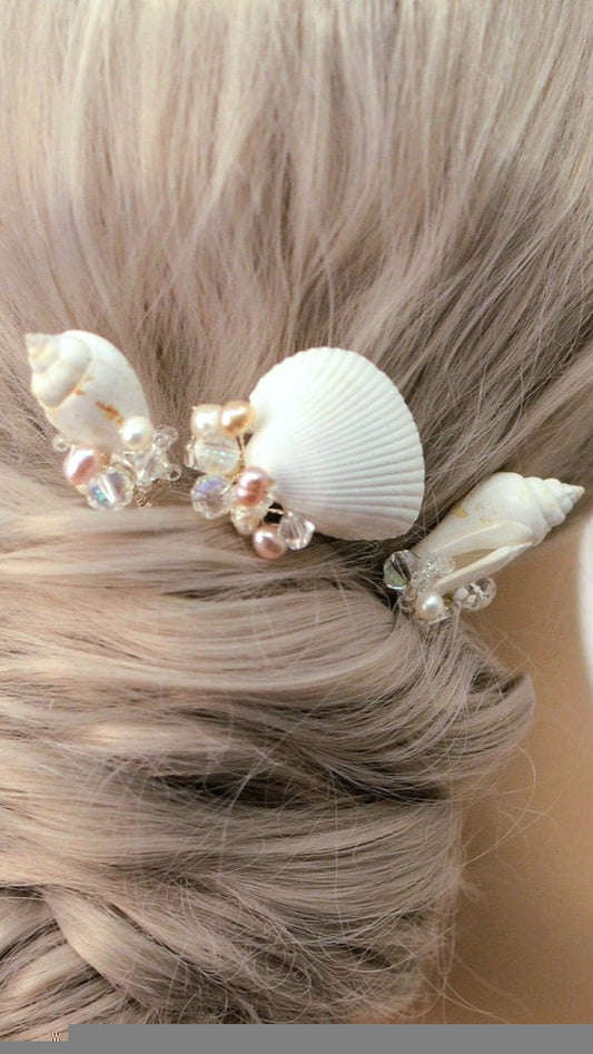 Jewelled Seashells Hair Pins