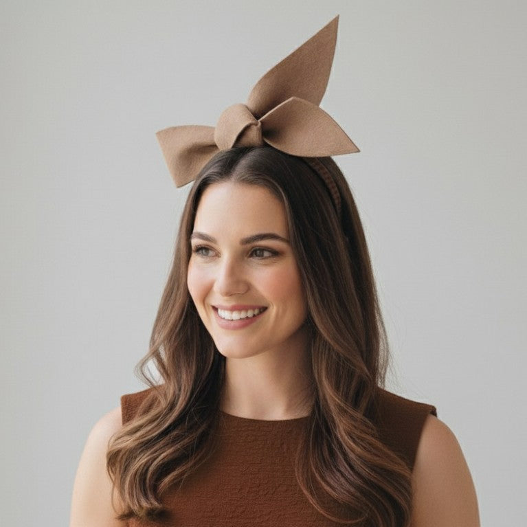 ARUM Tan Fascinator