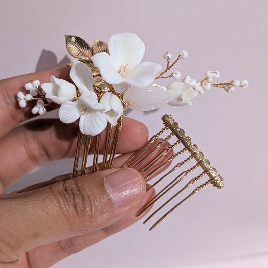 Dainty Hair Comb with leaves