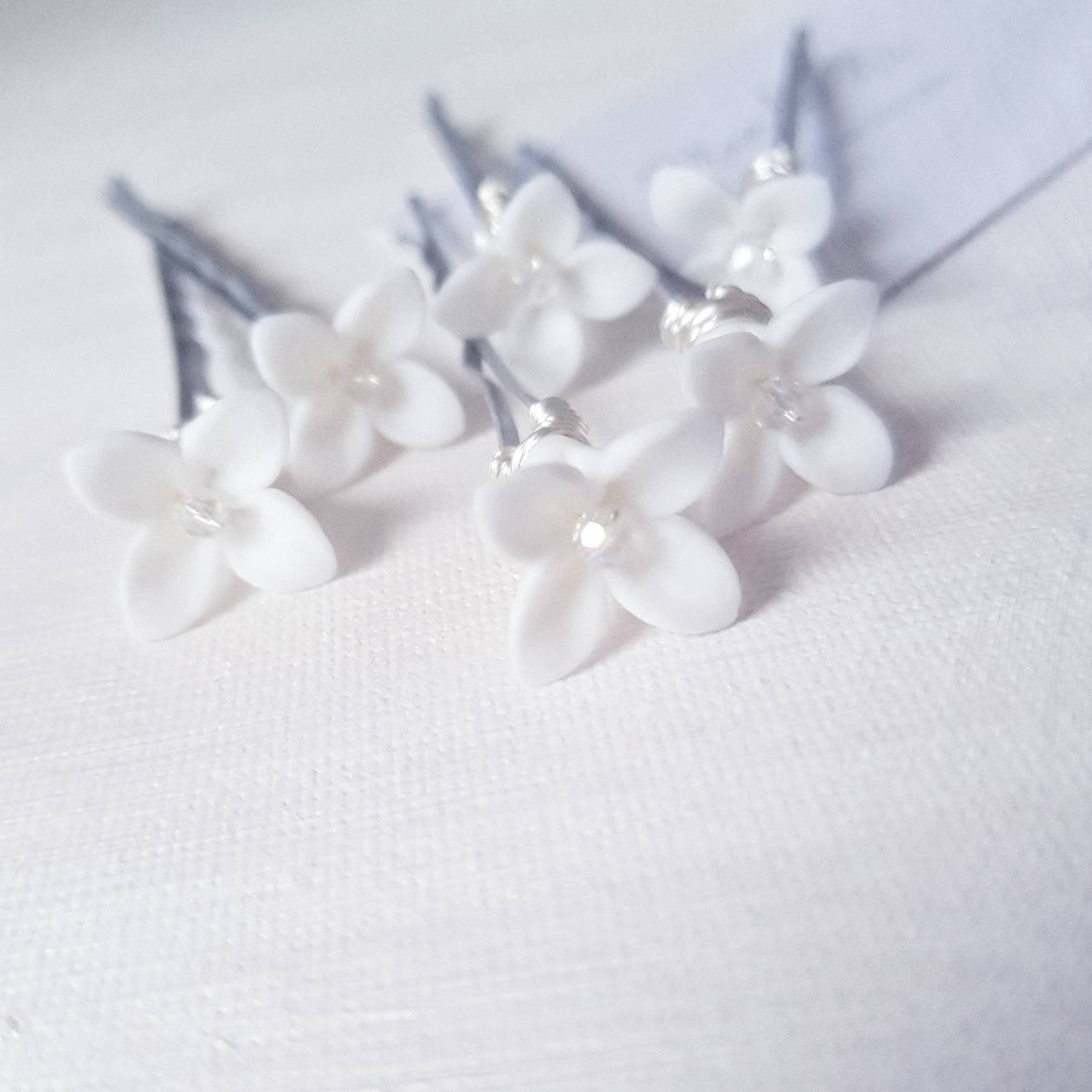BoutiquebyBrendaLee Élégant Hairpin Set porcelain white flowers hairpins bridal wedding hair pin small Headpiece Accessories weddings brides