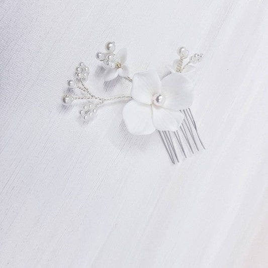 JOLIE Haircomb White Flowers Hairpins Pearl Bridal Wedding floral headpiece Pin Headpiece Hair comb Accessories Australia Handmade