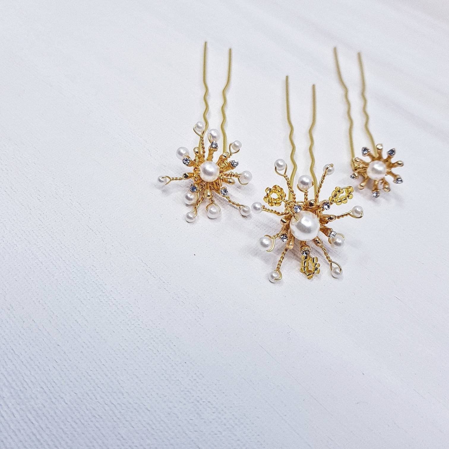 BoutiquebyBrendaLee ÉTOILE D'OR hair pins haircombs gold-toned haircomb wedding bridal constellation starburst star celestial hair accessory