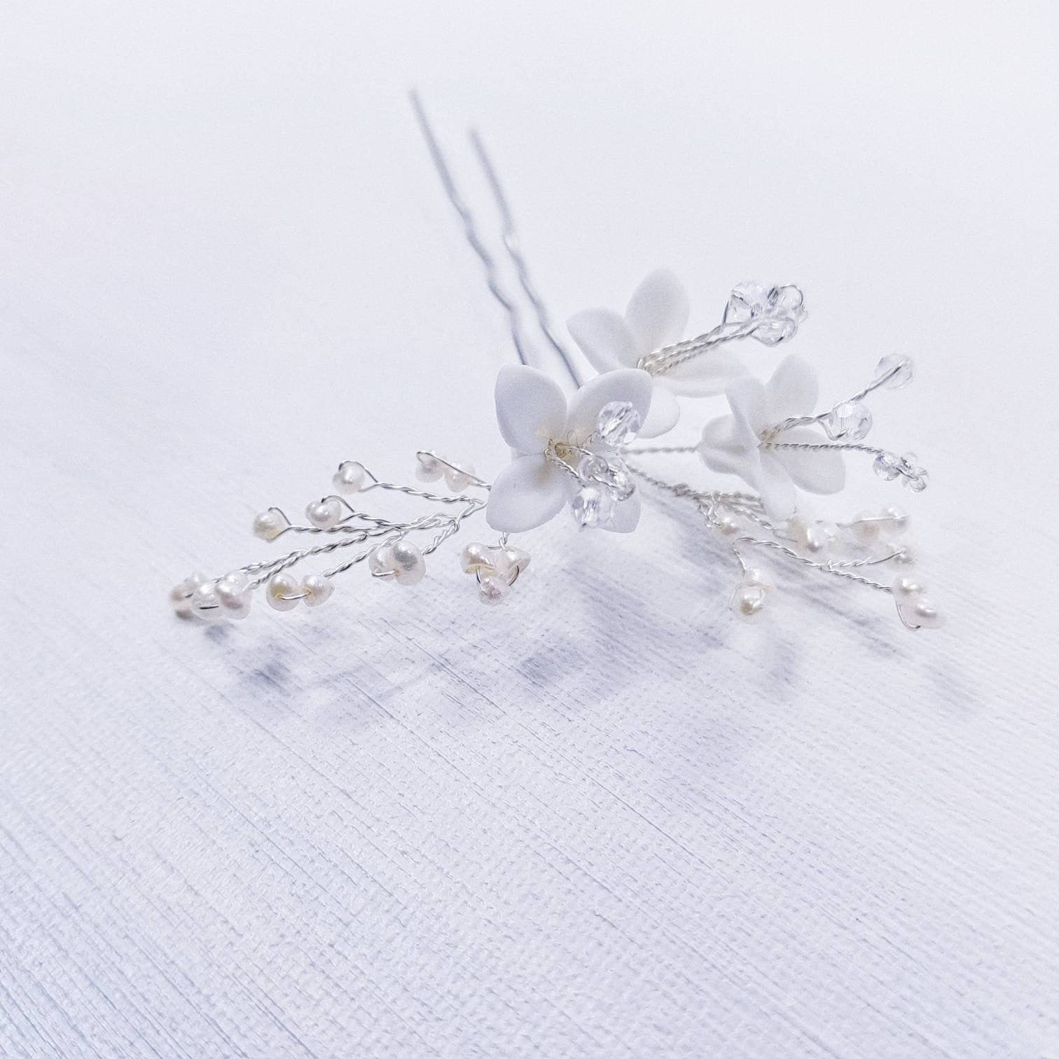 PETITE FLEUR Hair Pins Set of 2 White Flowers Hairpins Pearl crystal beads Bridal Wedding Hair Pin Headpiece Accessories Australia Handmade